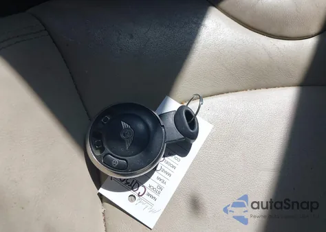 2015 Mini Convertible Cooper z USA, uszkodzony, nr VIN WMWZN3C53FT861968